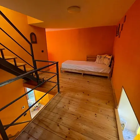 Casa Delle Donne 3 *